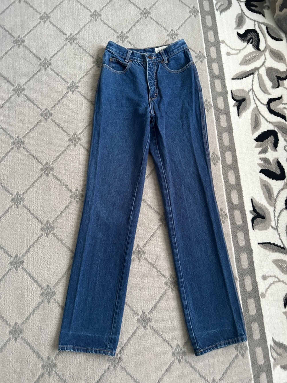 Vintage Calvin Klein Women's 80’s 90’s High Rise Straight-Leg Jeans